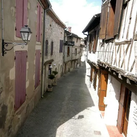 L' Ancien Relais De Poste Henri * Casteljaloux