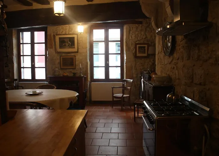 L' Ancien Relais De Poste Henri Lejlighed Casteljaloux