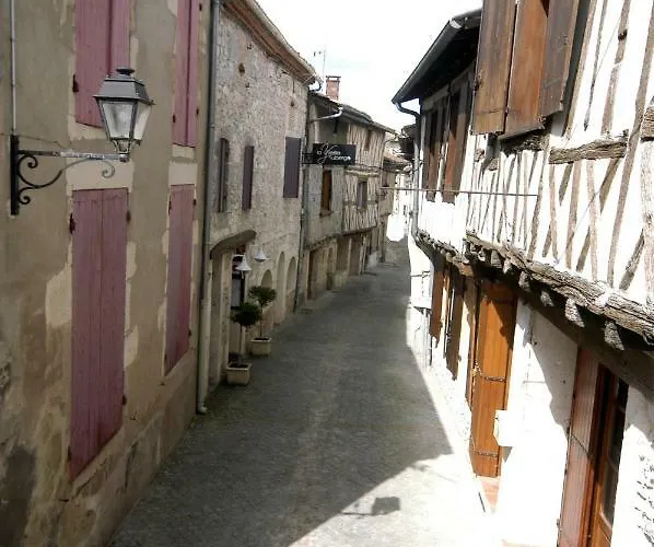 L' Ancien Relais De Poste Henri * Casteljaloux
